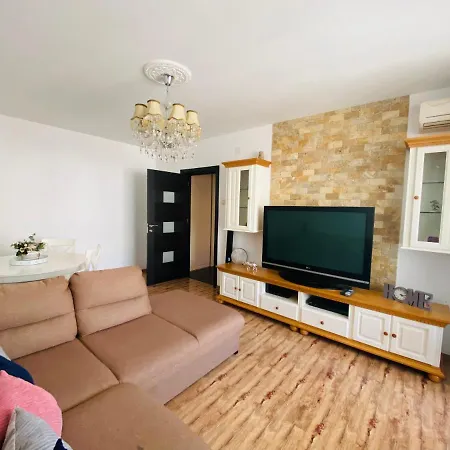 Naty * Bucarest